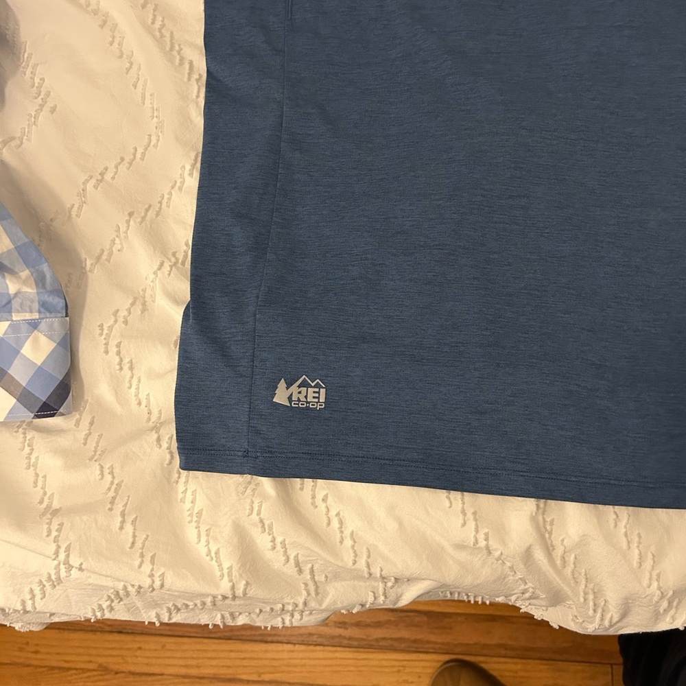 REI Co-op Performance T-Shirt Mens TALL XXL Blue Running Crew Neck Hiking EUC - Picture 5 of 5